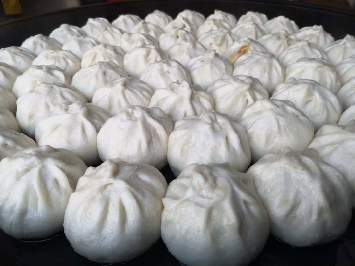 Last 8boxes of ready to eat ones and 10boxes of frozen ones in Cubao!